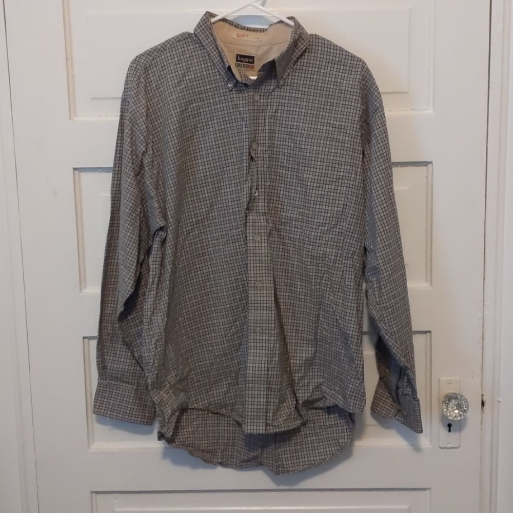 Good quality men's button down